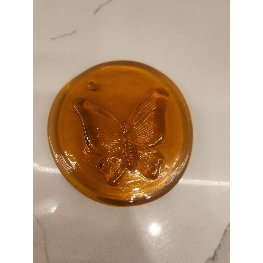 Vintage Pressed Glass Suncatcher With Butterfly Design Amber Glass 3.5" Round - Picture 2 of 7